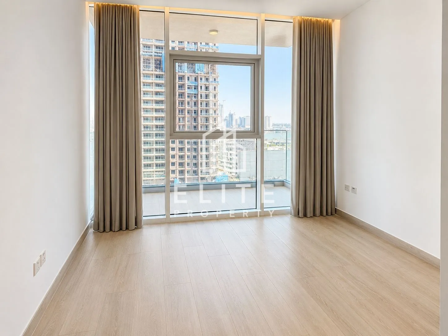 VACANT | PRIME LOCATION | SPACIOUS LAYOUT — District 15, Jumeirah Village Circle, Dubai